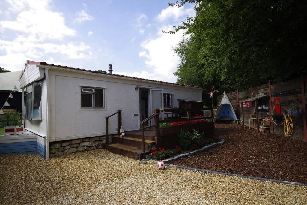 Вилла Rockets'S Retreat Bursledon Экстерьер фото