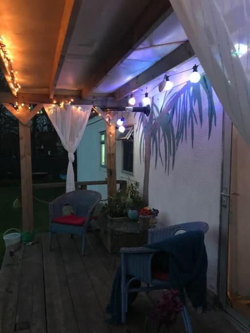 Вилла Rockets'S Retreat Bursledon Экстерьер фото